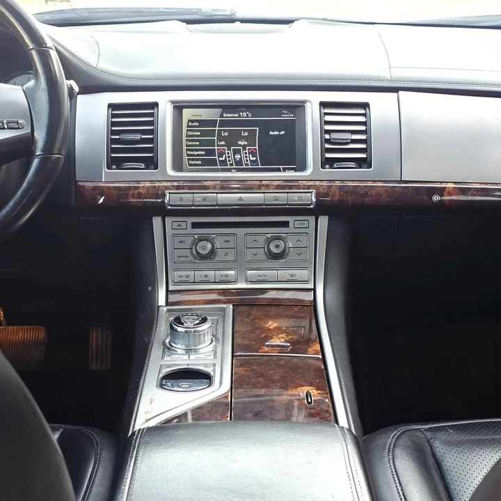 2010 Jaguar X250 XF - Image 7 of 10