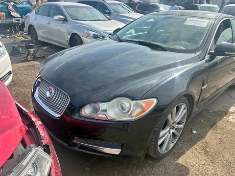 2010 Jaguar XF