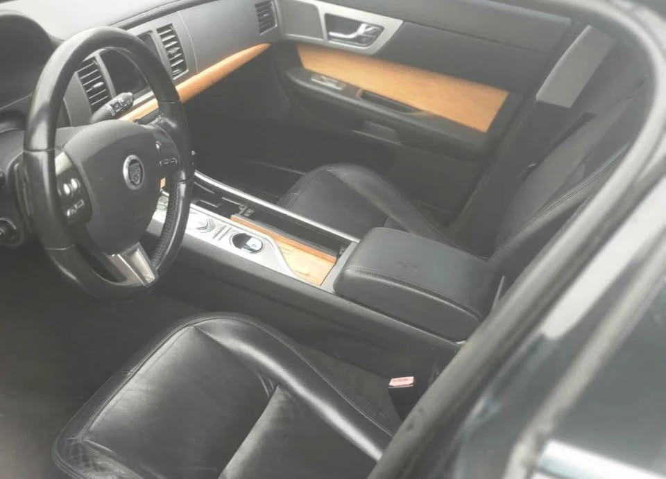 2010 Jaguar X250 XF - Image 6 of 10