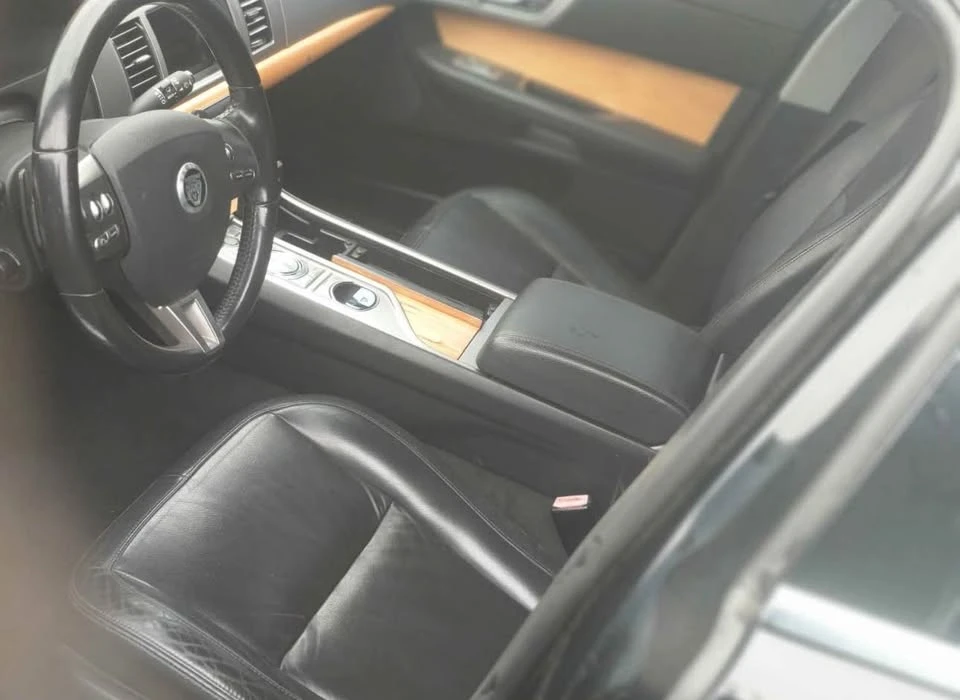2010 Jaguar X250 XF - Image 4 of 10