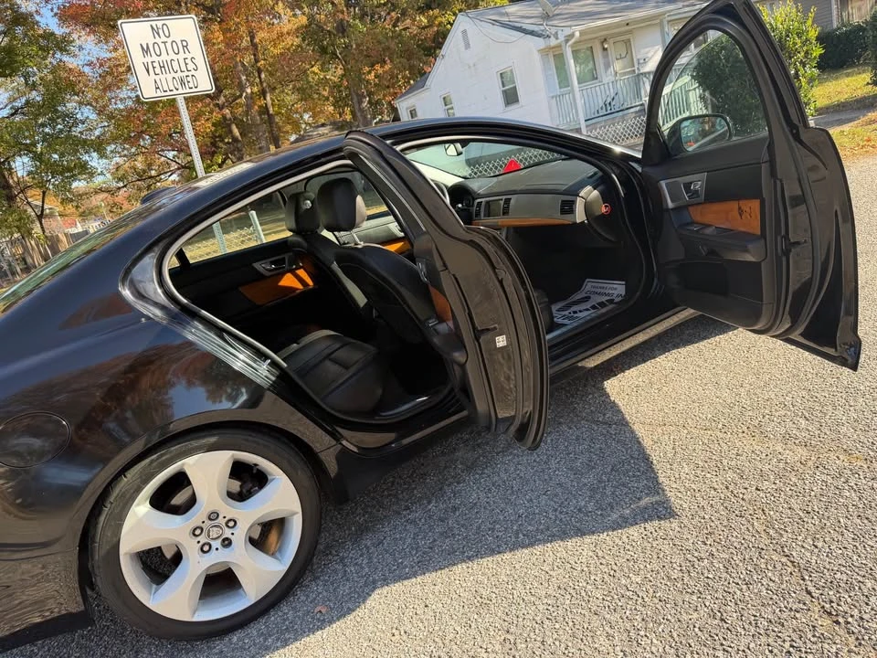 2010 Jaguar X250 XF - Image 8 of 12