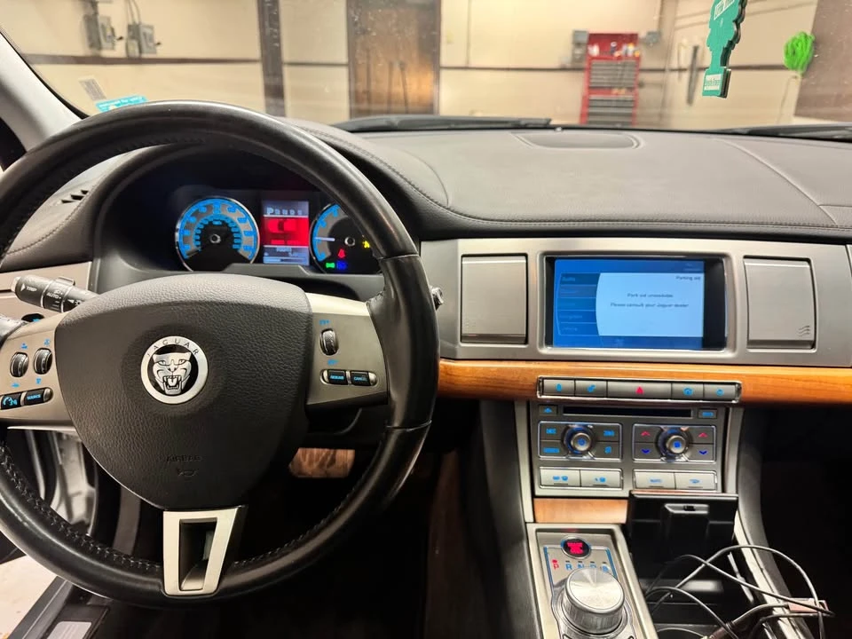2010 Jaguar X250 XF - Image 7 of 12