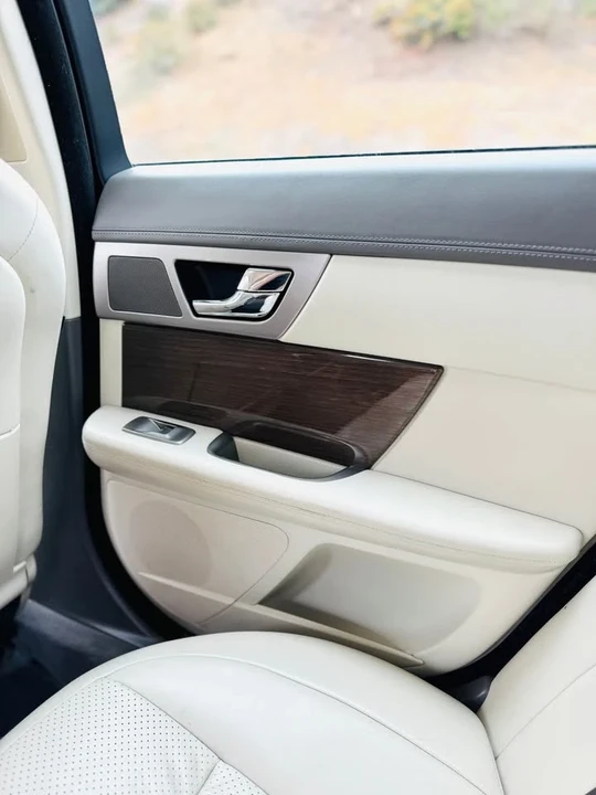 2010 Jaguar X250 XF - Image 15 of 20