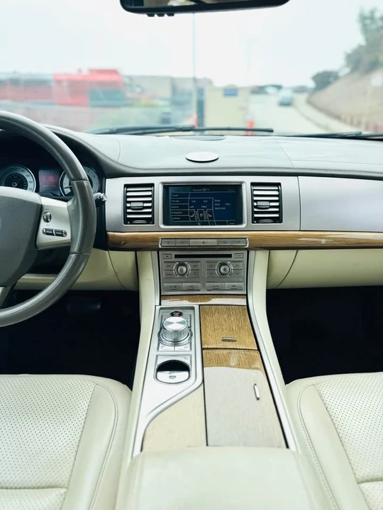 2010 Jaguar X250 XF - Image 14 of 20
