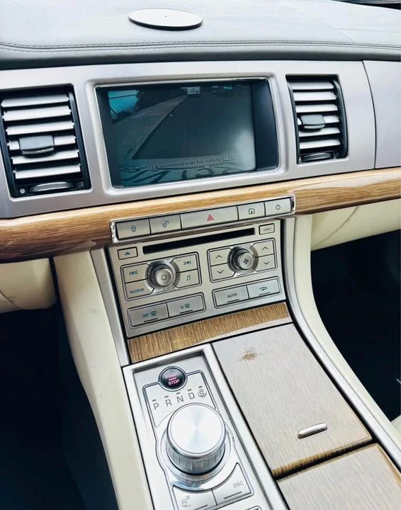2010 Jaguar X250 XF - Image 18 of 20