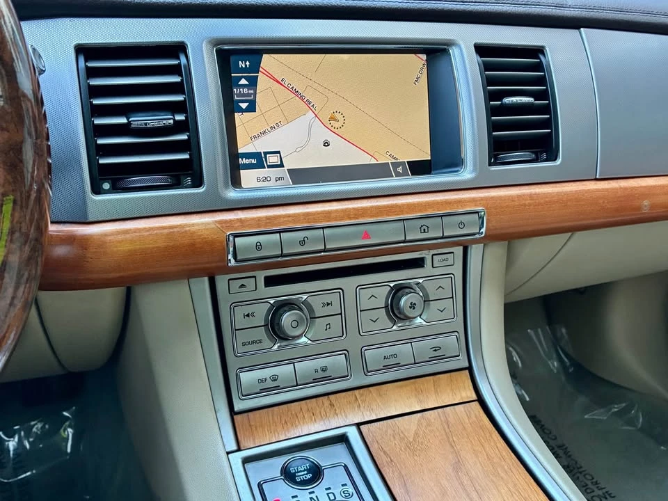 2010 Jaguar X250 XF - Image 14 of 20