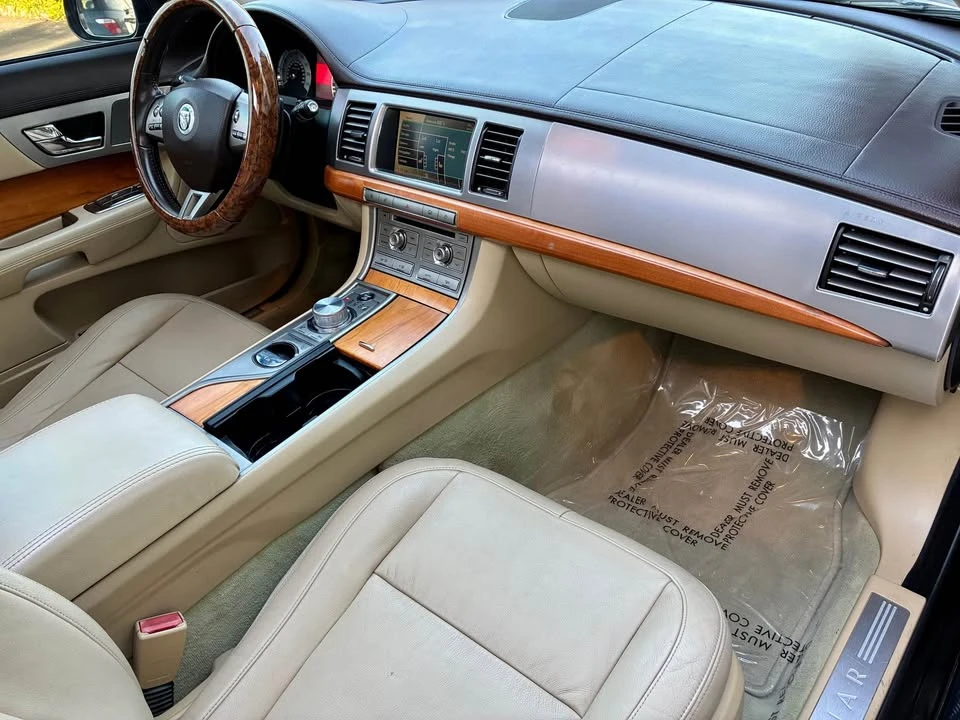 2010 Jaguar X250 XF - Image 19 of 20