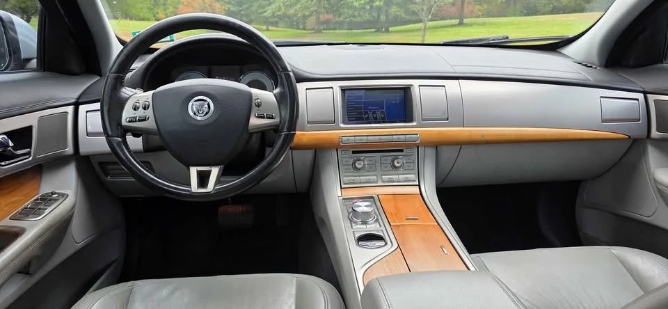 2010 Jaguar X250 XF - Image 8 of 13