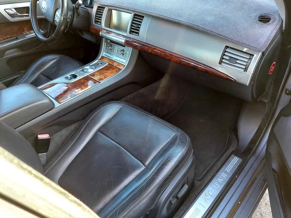2010 Jaguar X250 XF - Image 14 of 20