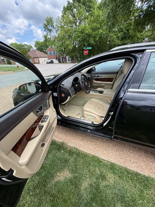 2010 Jaguar X250 XF - Image 11 of 17