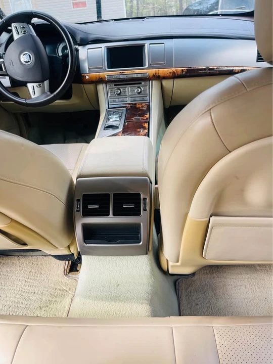 2010 Jaguar X250 XF - Image 10 of 17