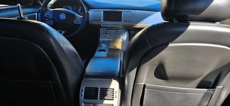 2010 Jaguar X250 XFR - Image 6 of 9