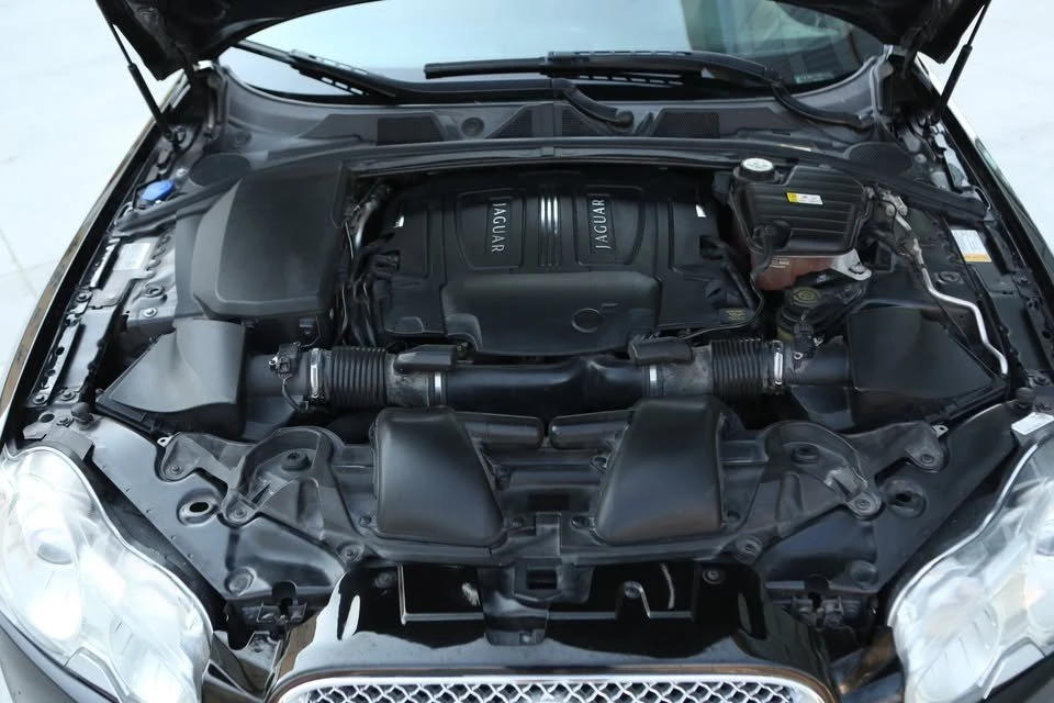 2010 Jaguar X250 XFR - Image 6 of 8