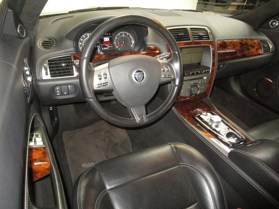 2010 Jaguar X150 XKR - Image 7 of 20