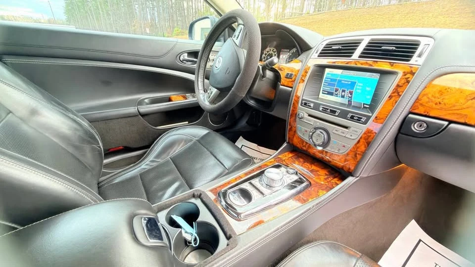 2010 Jaguar X150 XK - Image 9 of 20