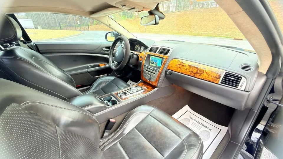 2010 Jaguar X150 XK - Image 11 of 20