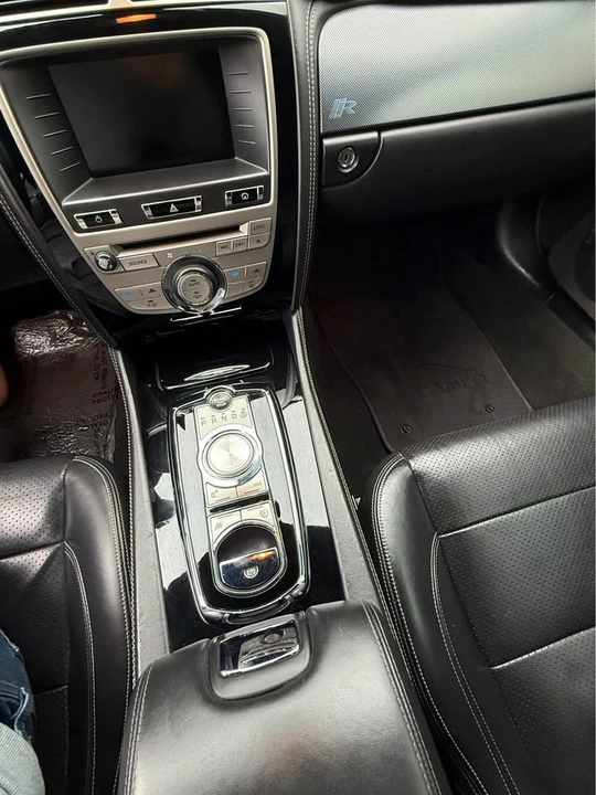 2010 Jaguar X150 XKR - Image 8 of 9