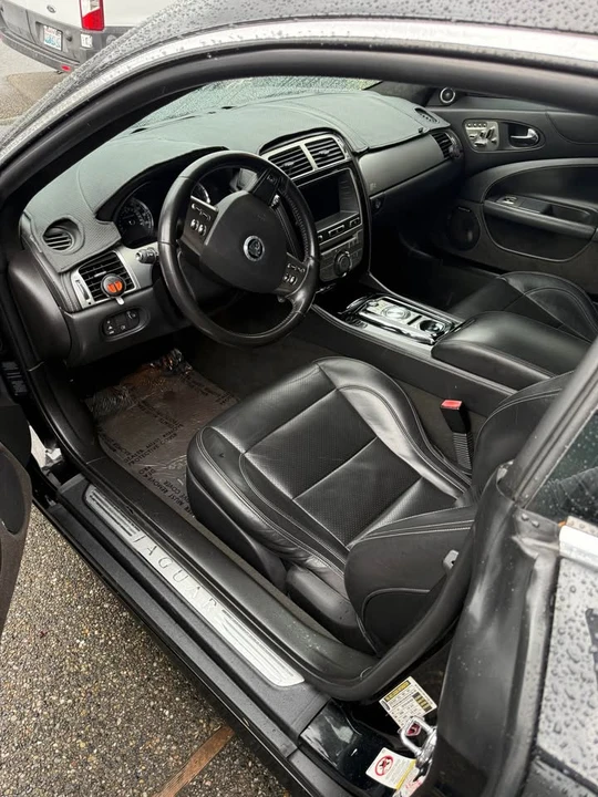 2010 Jaguar X150 XKR - Image 6 of 9
