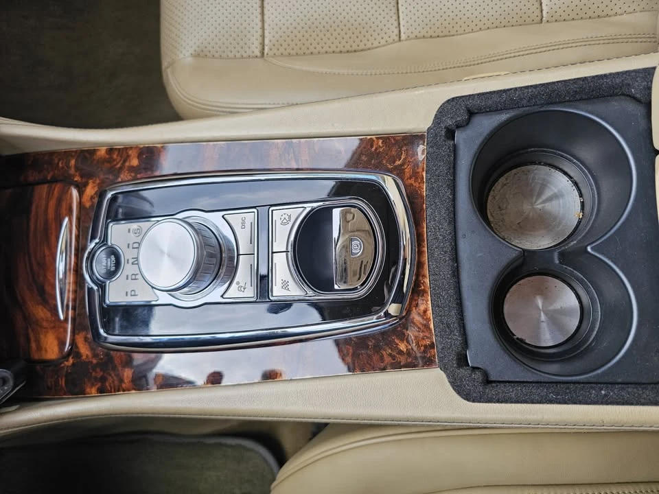 2010 Jaguar X150 XKR - Image 10 of 19