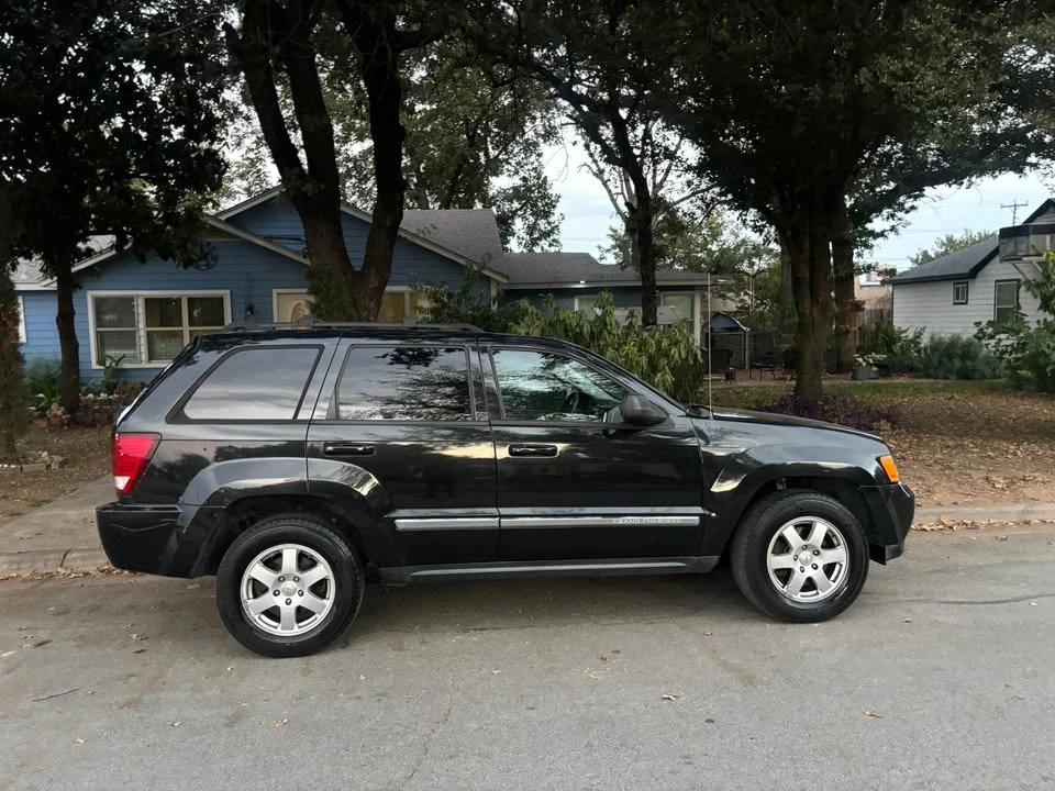 2010 Jeep Cherokee - Image 10 of 11