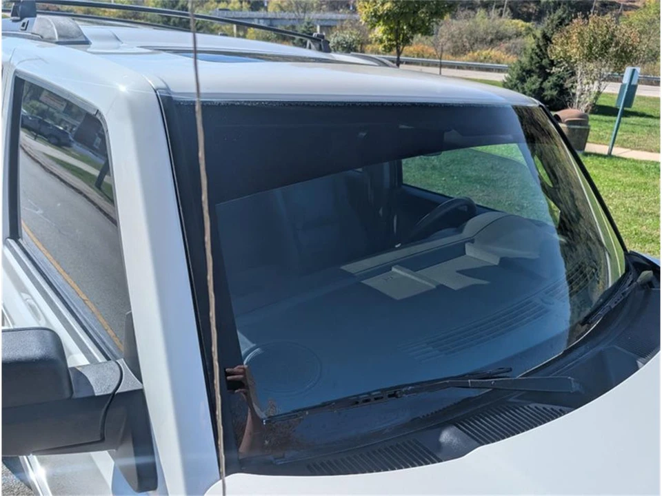 2010 Jeep Commander - Image 10 of 31