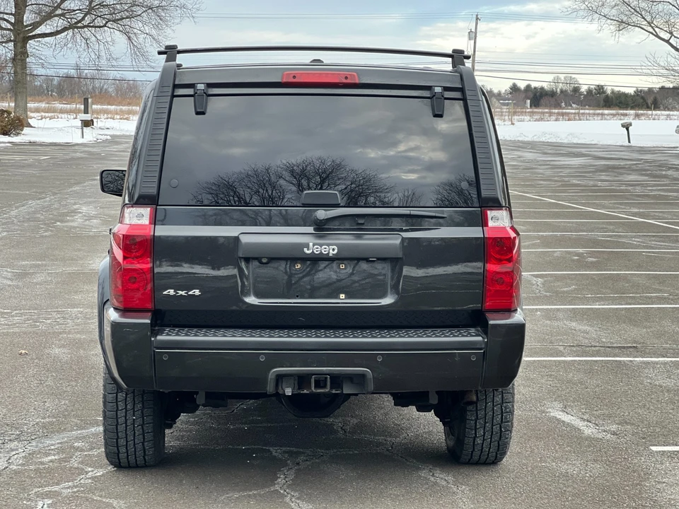 2010 Jeep Commander - Image 5 of 21