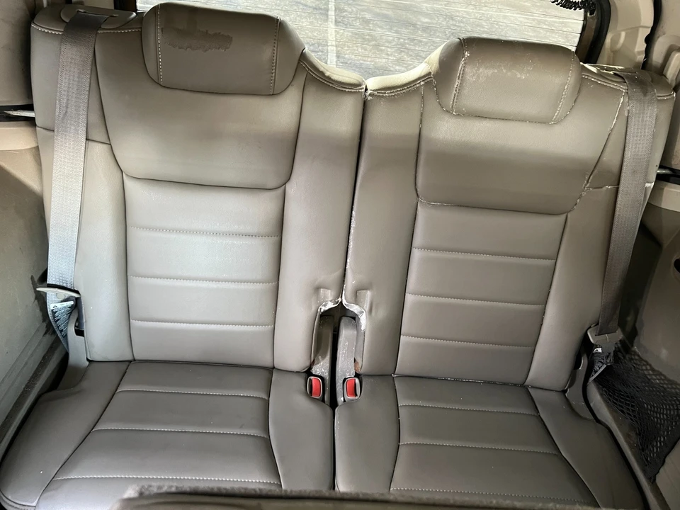 2010 Jeep Commander - Image 12 of 21