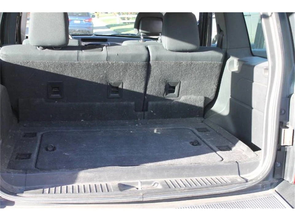 2010 Jeep KK Liberty - Image 10 of 19