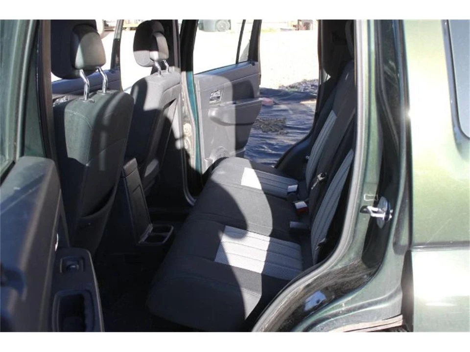 2010 Jeep KK Liberty - Image 11 of 19