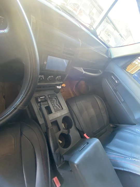 2010 Jeep KK Liberty - Image 12 of 20
