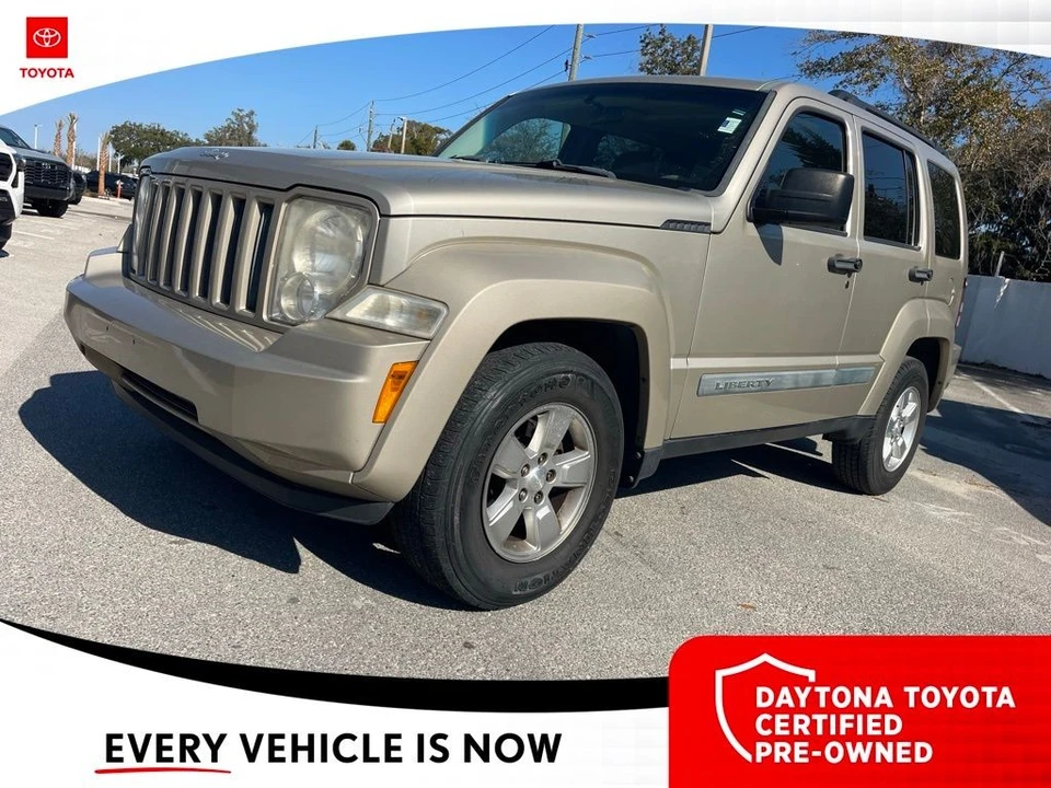 2010 Jeep KK Liberty - Image 8 of 10