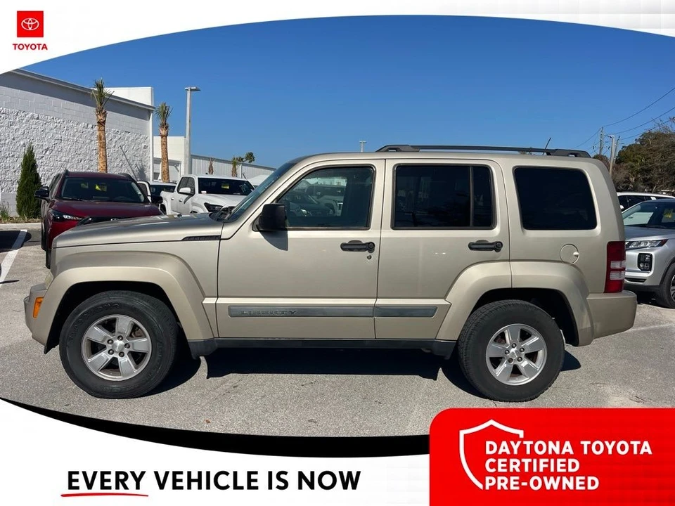 2010 Jeep KK Liberty - Image 9 of 10