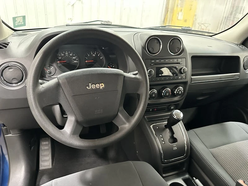 2010 Jeep Patriot - Image 9 of 21