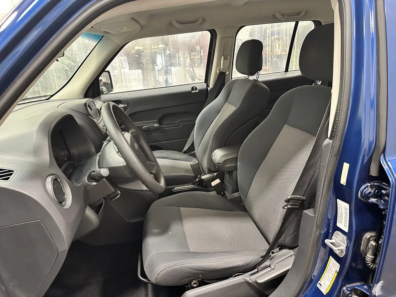 2010 Jeep Patriot - Image 11 of 21