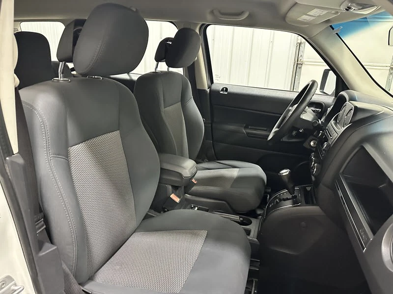 2010 Jeep Patriot - Image 18 of 21