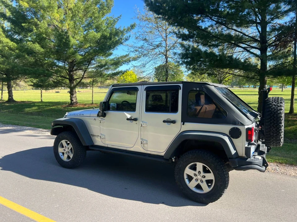 2010 Jeep JK Wrangler - Image 6 of 12