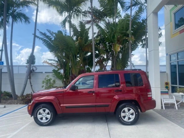 2010 Jeep KK Liberty - Image 5 of 21