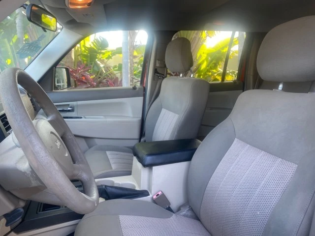2010 Jeep KK Liberty - Image 11 of 21
