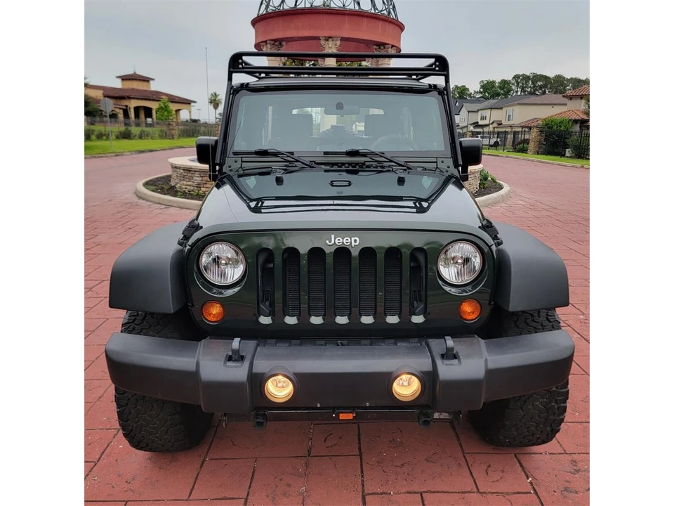 2010 Jeep JK Wrangler - Image 5 of 31