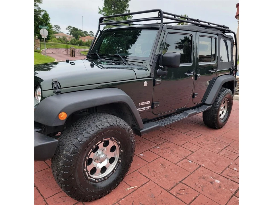 2010 Jeep JK Wrangler - Image 7 of 31