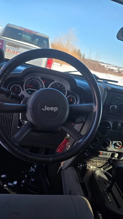 2010 Jeep JK Wrangler - Image 4 of 8