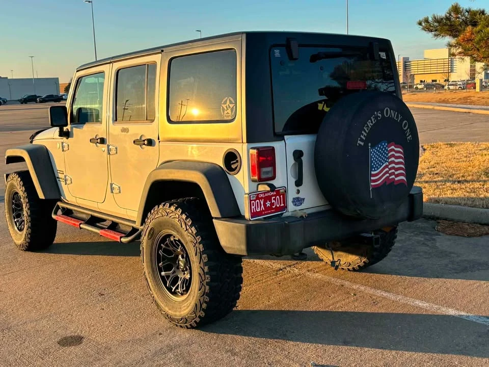 2010 Jeep JK Wrangler - Image 4 of 5