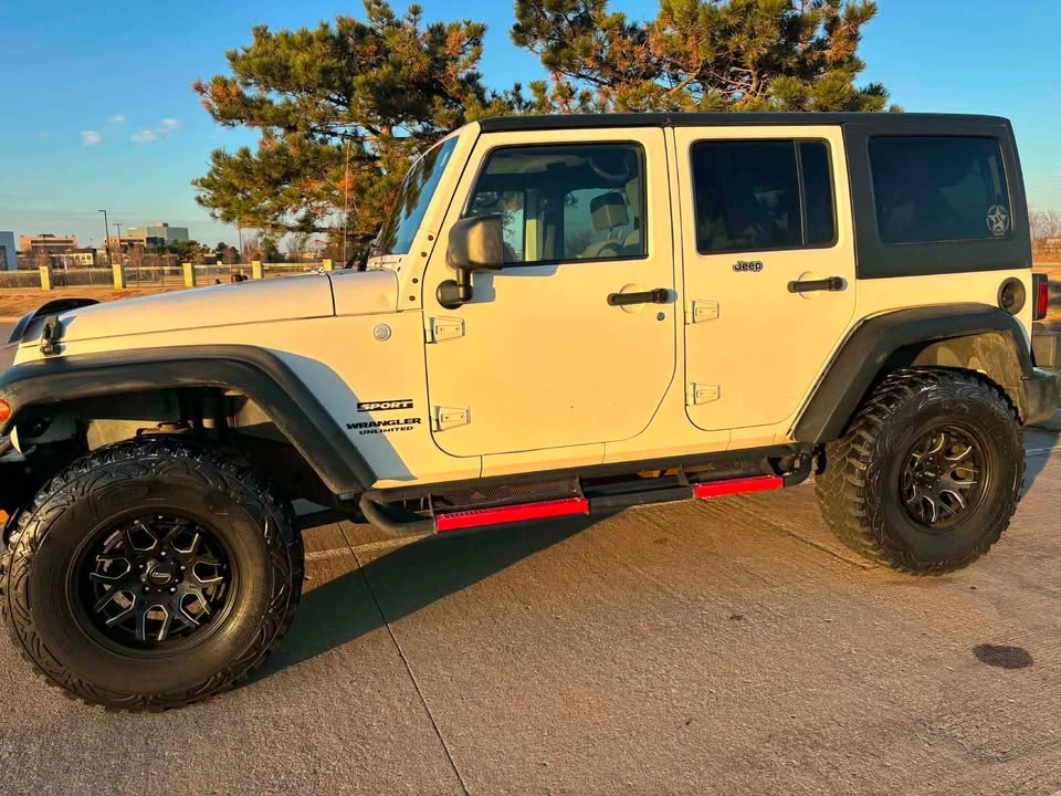 2010 Jeep JK Wrangler - Image 5 of 5