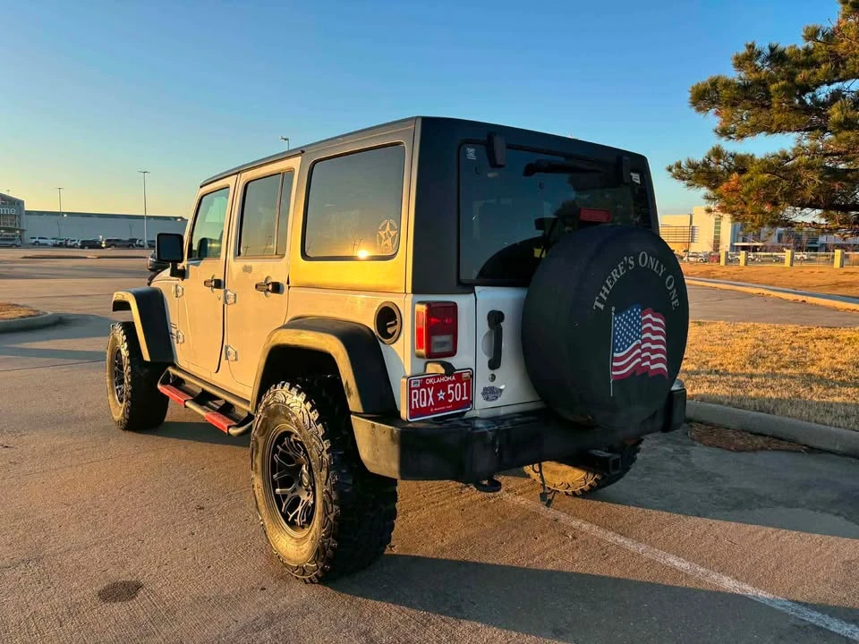 2010 Jeep JK Wrangler - Image 2 of 5