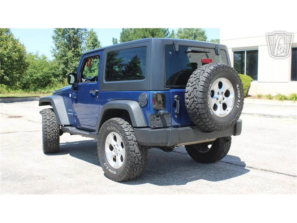 2010 Jeep JK Wrangler - Image 3 of 31