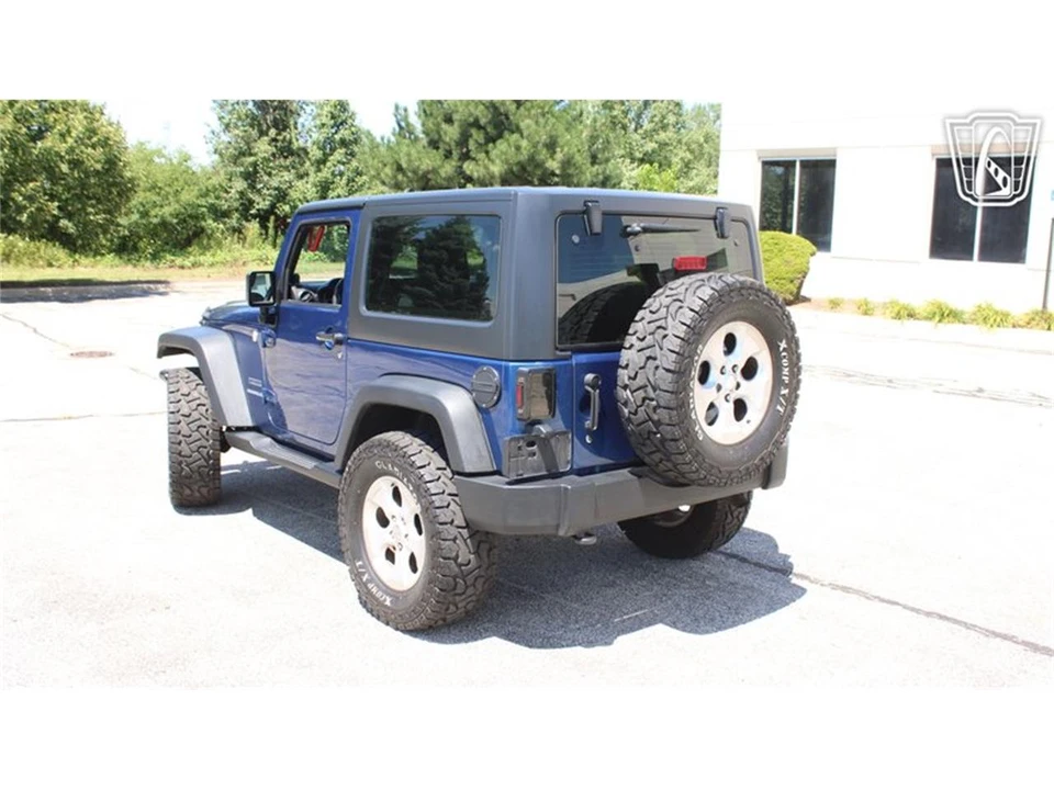 2010 Jeep JK Wrangler - Image 25 of 31