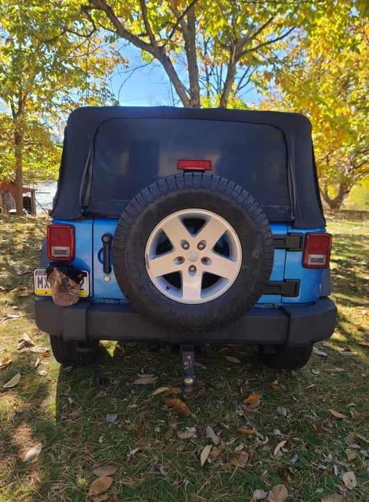 2010 Jeep JK Wrangler - Image 2 of 11