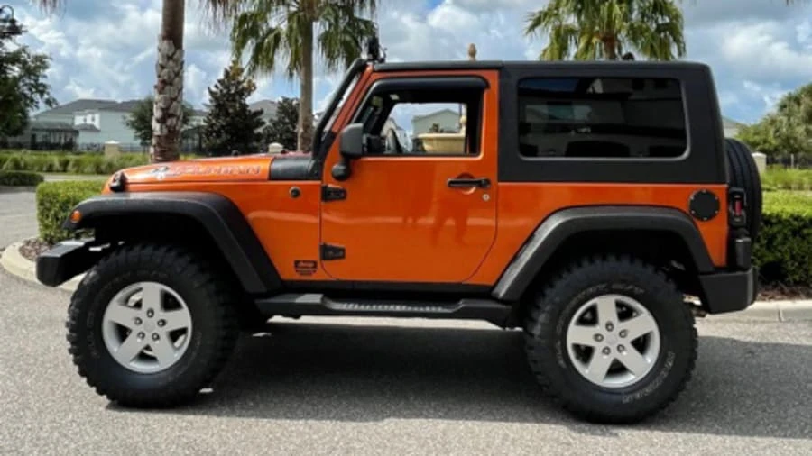 2010 Jeep JK Wrangler - Image 2 of 11