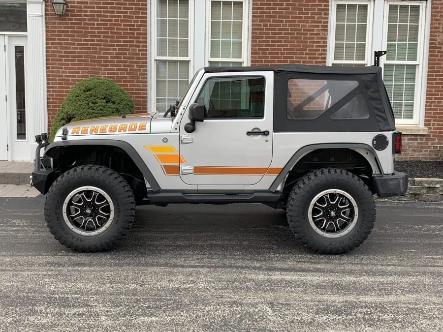 2010 Jeep JK Wrangler - Image 2 of 7