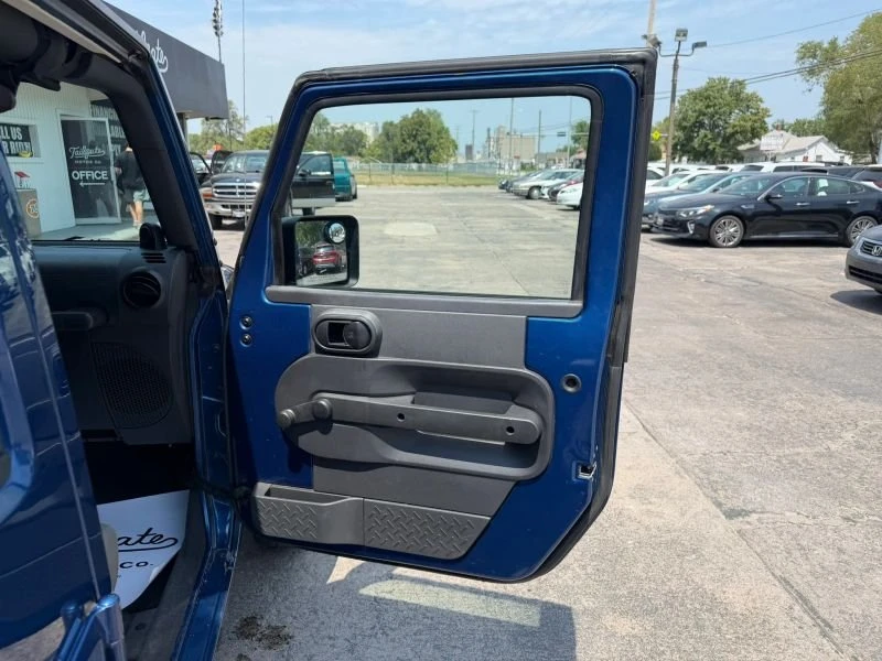 2010 Jeep JK Wrangler - Image 13 of 20